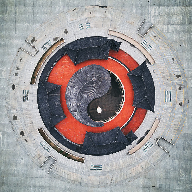 天津霍元甲紀念館垂直視角太極圖圖片下載