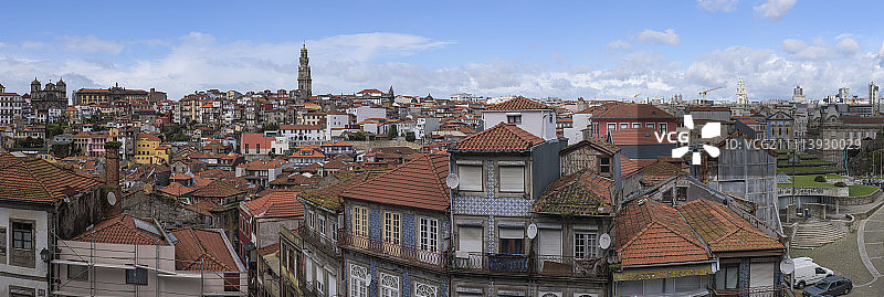 葡萄牙波尔图历史名城中心的老房子图片素材