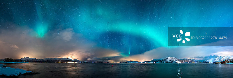 索尔特兰松北极光全景图片素材