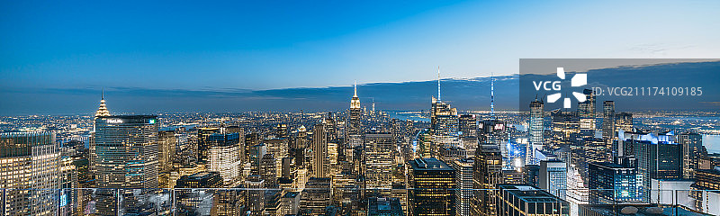 美国纽约曼哈顿夜景全景图片素材