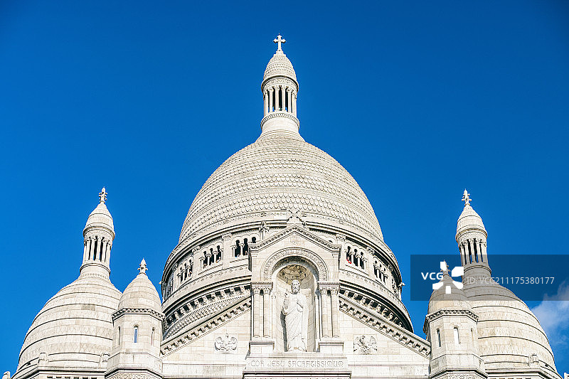 巴黎圣心大教堂外观，蒙马特，法国巴黎图片素材