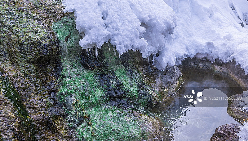 长白山冬季温泉图片素材
