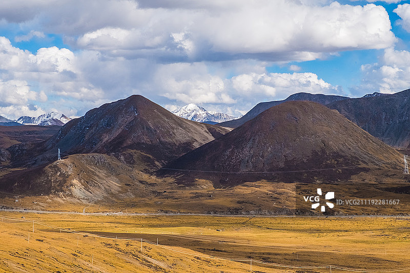 西藏自治区拉萨市墨竹工卡县米拉山口图片素材