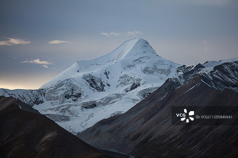 中国西藏雪山图片素材