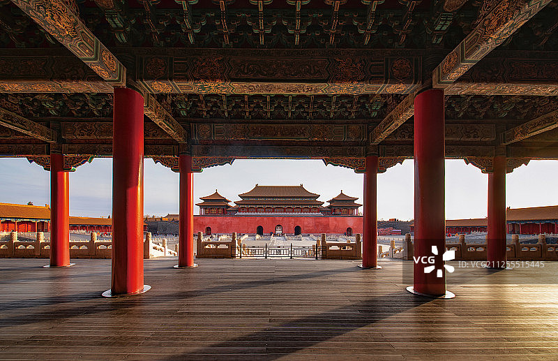 北京故宫紫禁城太和殿午门黄昏场景图片素材