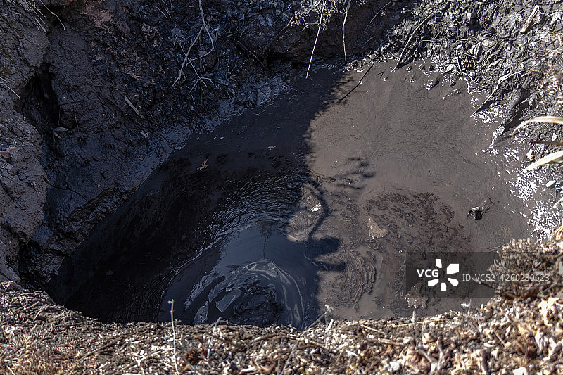 新西兰罗托鲁瓦沸腾的泥浆池图片素材