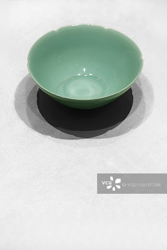马蝗绊 蚂蟥绊龙泉窑青瓷碗， 天下龙泉，南宋，东京国立博物馆图片素材