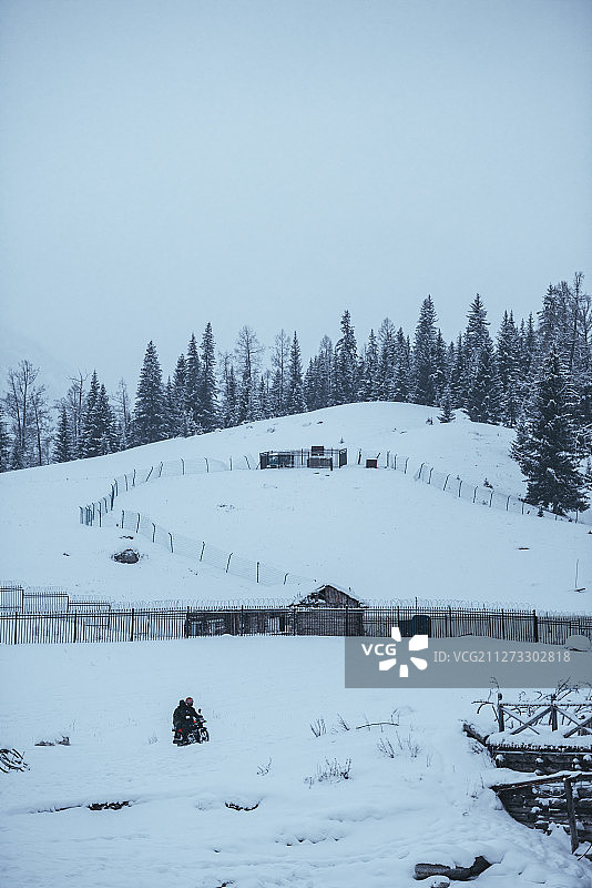 新疆自然风光冬季雪景图片素材
