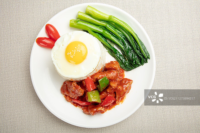 上海本帮菜商务套餐番茄咕噜肉盖浇饭图片素材