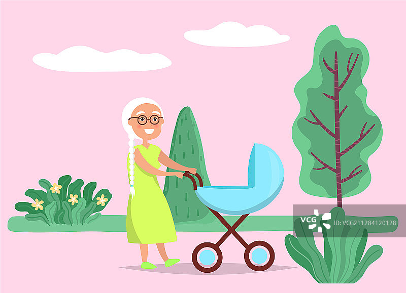 奶奶和婴儿在马车里散步图片素材