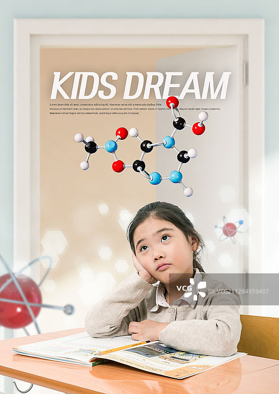 数字合成图像的亚洲女孩白日做梦，而坐在桌子上的分子模型图片素材