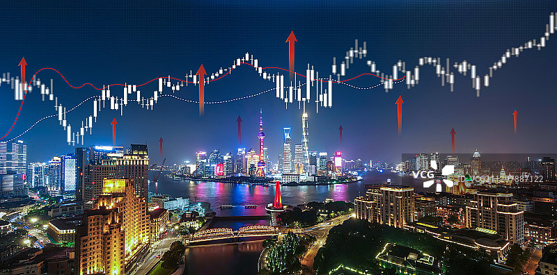 夜景航拍上海陆家嘴都市风光城市天际线全球商务经济金融股市上涨图片素材