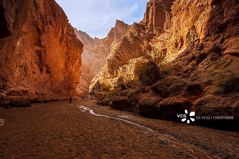 天山神秘大峡谷，新疆库车图片素材