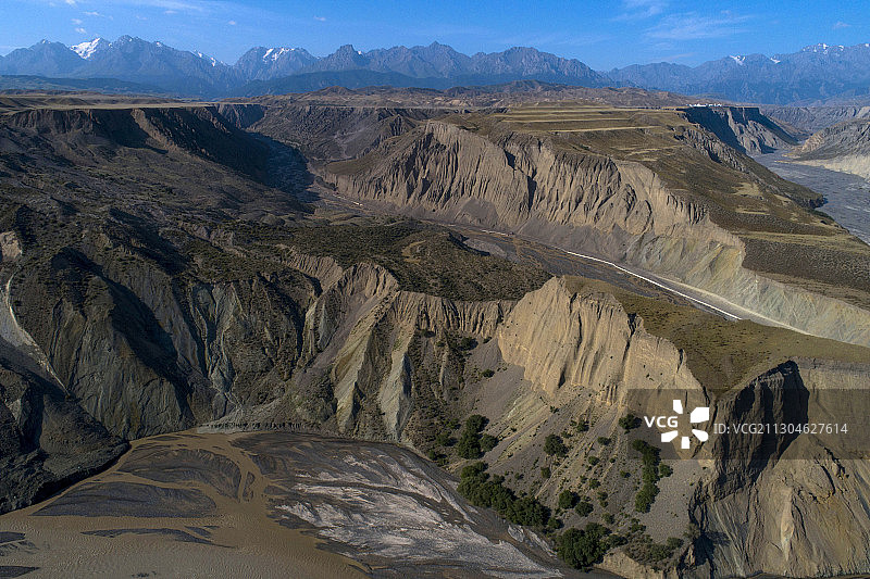 中国新疆伊犁州安集海大峡谷图片素材