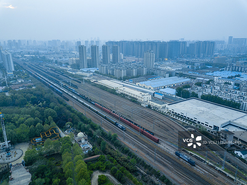 陇海线郑州城区段图片素材