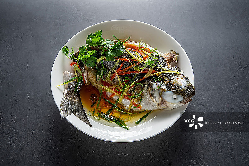 中国家常菜清蒸乌头鱼图片素材