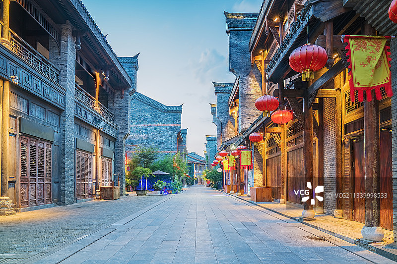 武汉汉口里景区古建筑群和街景旅游风光图片素材