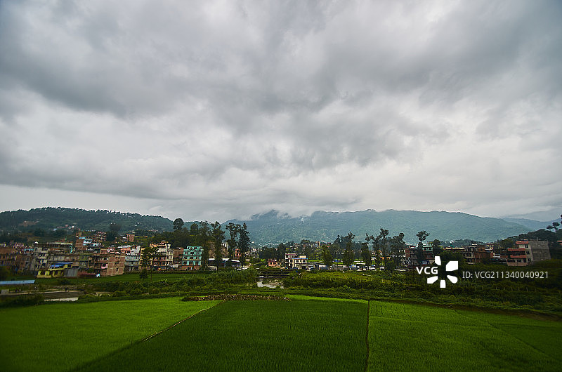 尼泊尔加德满都，建筑物与天空的风景图片素材