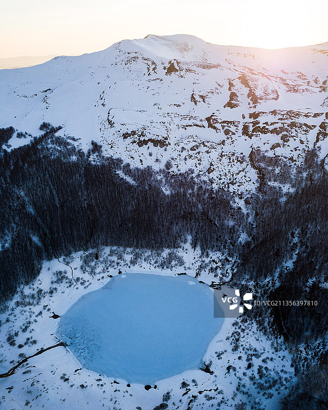 意大利帕尔马Monchio delle Corti雪山的风景图片素材