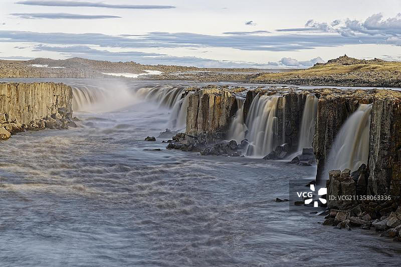 瀑布Selfoss, Joekulsa a Fjoellum河，Joekulsargljufur国家公园，Vatnajoekull国家公园，冰岛，欧洲图片素材