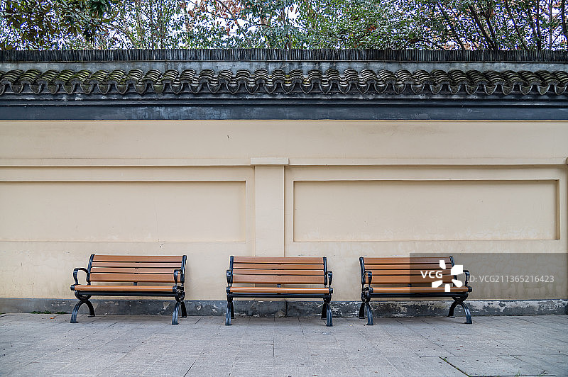 南京总统府围墙及长椅图片素材