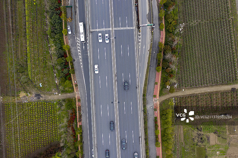 航拍杭州城市道路鸟瞰图图片素材