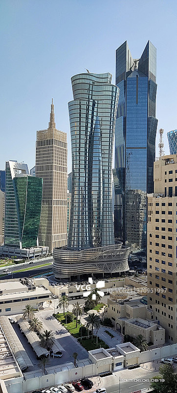 卡塔尔首都多哈的摩天大楼图片素材