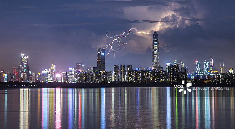 深圳城市闪电图片素材