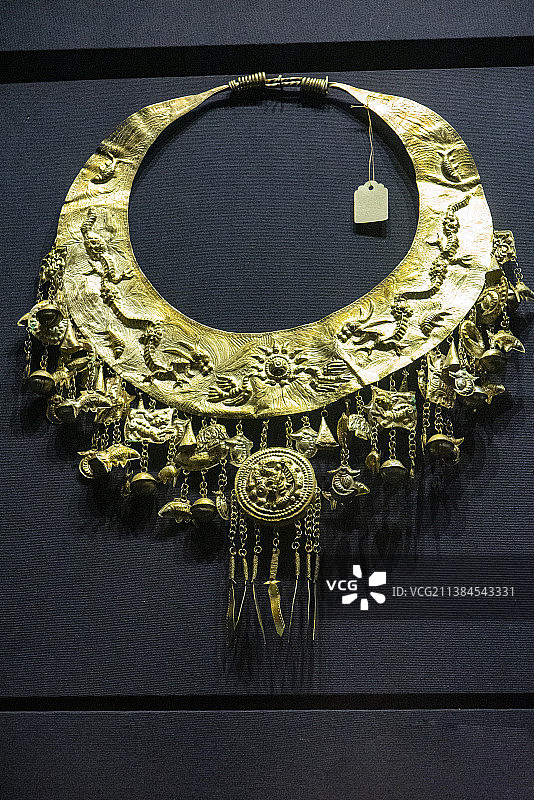 中国贵州省博物馆馆藏--贵州各民族银饰图片素材