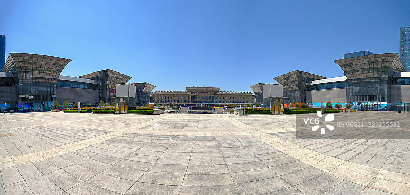 中国山东济南西站外景，120中画幅相机拍摄图片素材