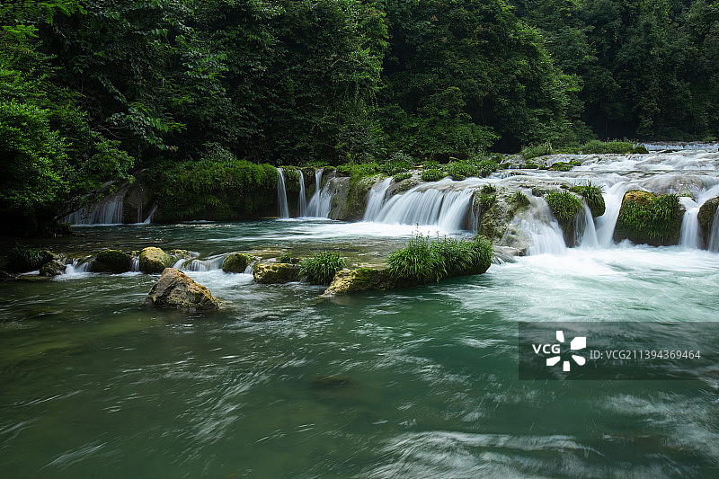 小七孔的瀑布 ，瀑布，贵州旅游图片素材