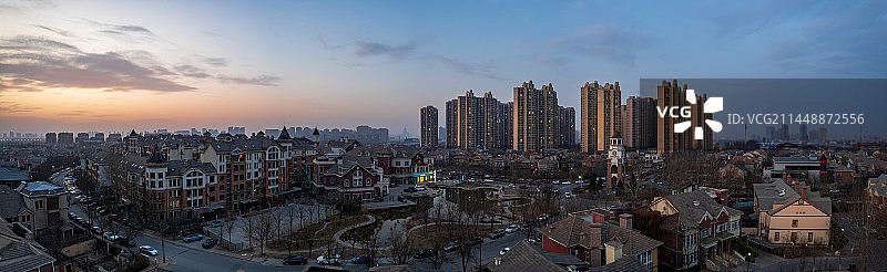 天津外环线周边城镇建筑日落晚霞风光图片素材