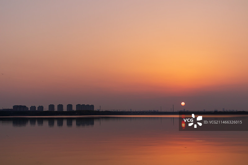 苏州市著名景点阳澄湖半岛夕阳风光图片素材
