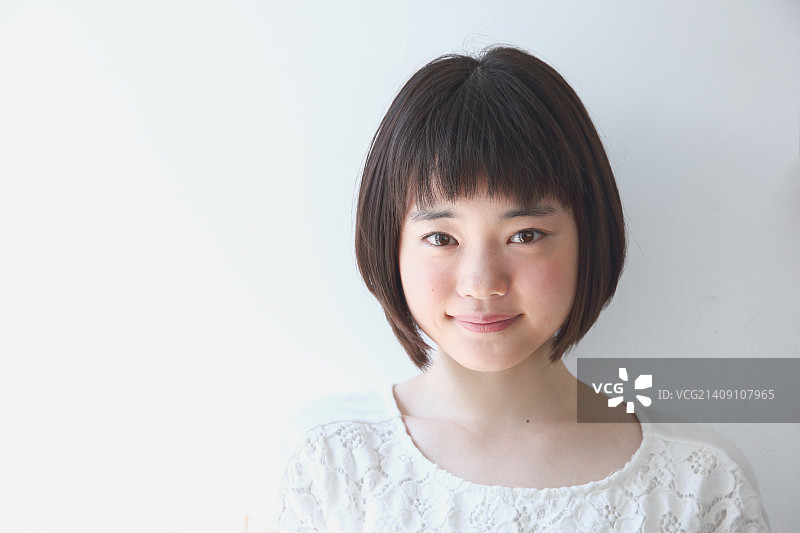 日本年轻女性肖像图片素材