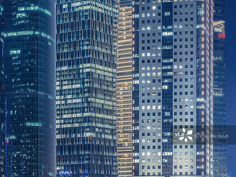 上海陆家嘴CBD夜景图片素材