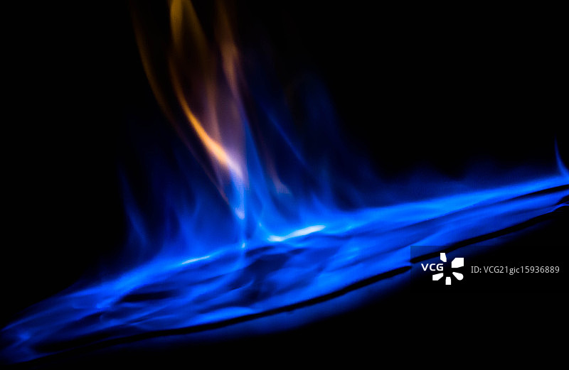 蓝色的火焰图片素材