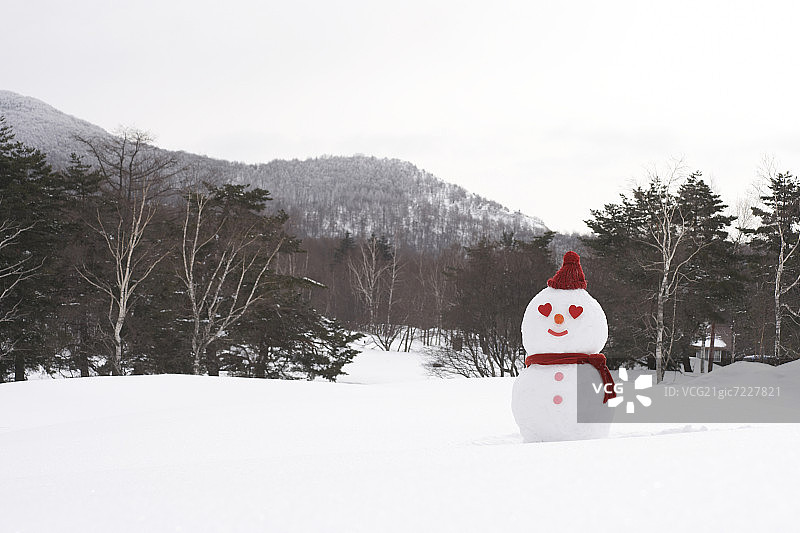 雪人，日本山形县。图片素材