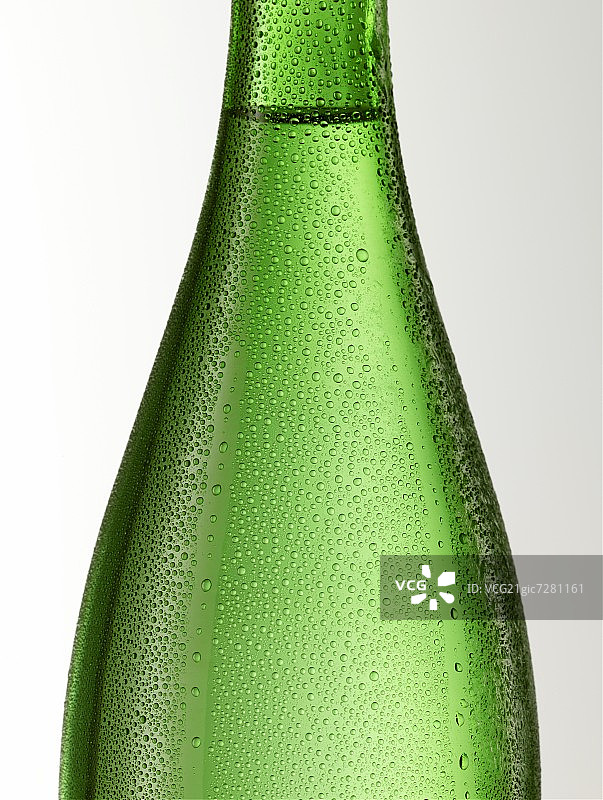 绿色冷凝玻璃瓶(细节)图片素材