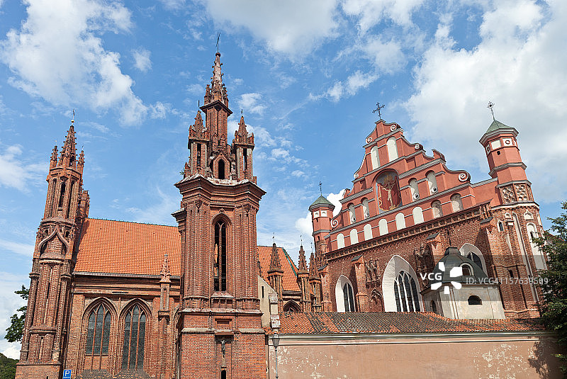 立陶宛维尔纽斯的圣安妮教堂图片素材