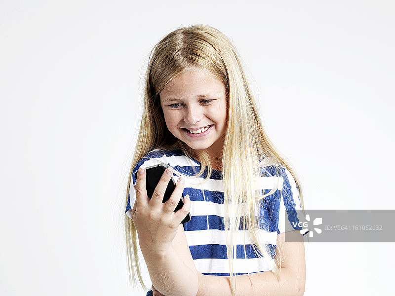 女孩用智能手机图片素材