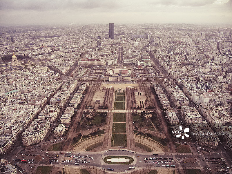 从世界著名的埃菲尔铁塔，巴黎图片素材