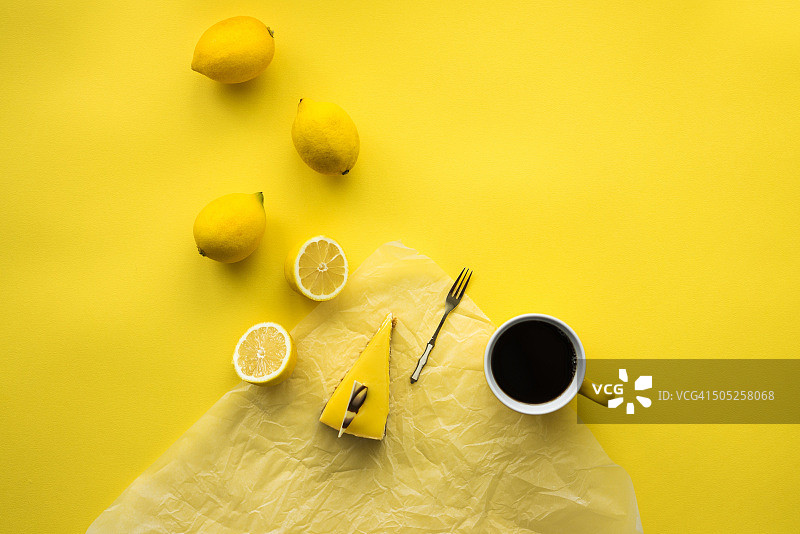 柠檬芝士蛋糕和咖啡图片素材