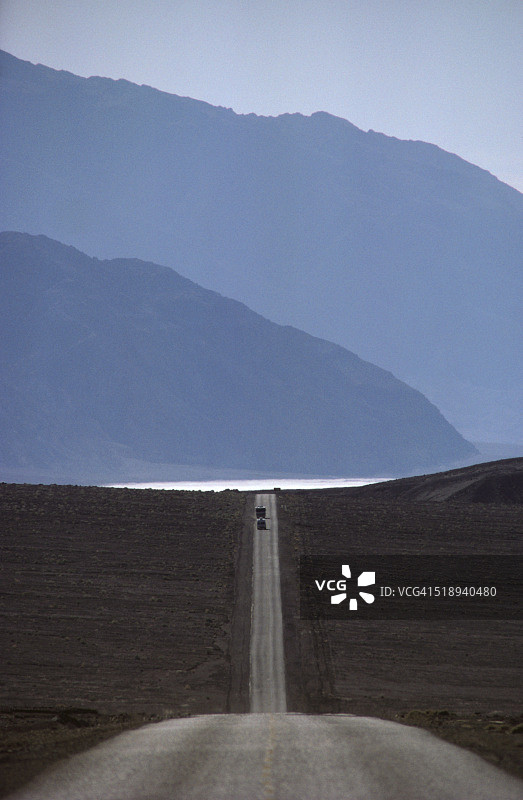 死亡谷的道路图片素材