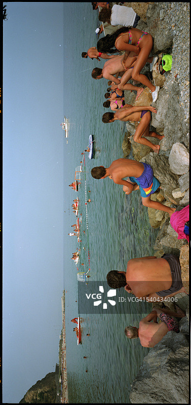 利古里亚海的水球比赛图片素材