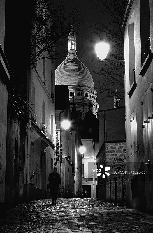 法国，巴黎，蒙马特，圣心大教堂，夜晚(B&W)图片素材