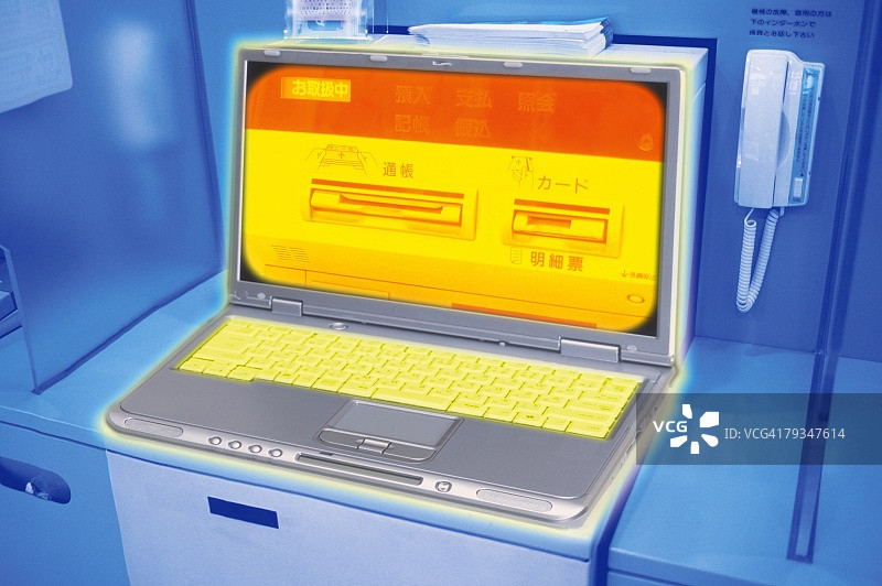 一个橙色屏幕的ATM机的图像，高角度视图，CG图片素材