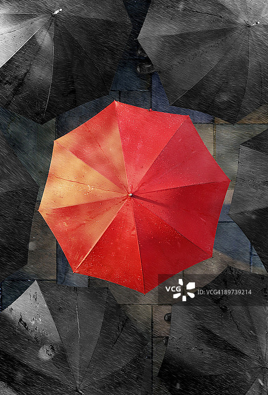 一把红伞，周围是黑伞图片素材