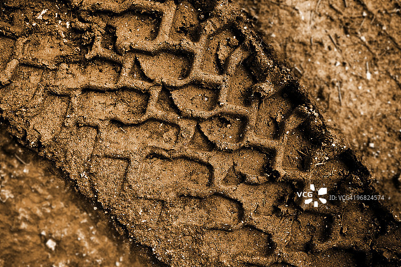 泥里的脚印图片素材