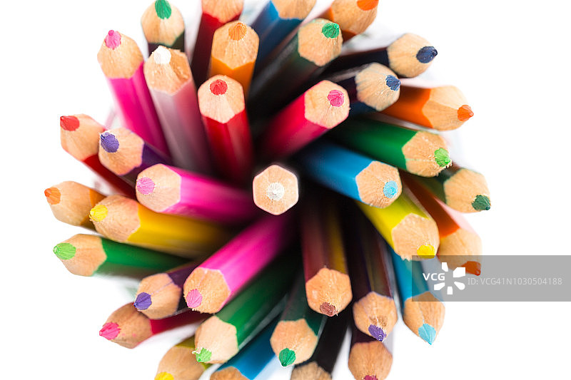彩色铅笔孤立在白色背景近距离图片素材