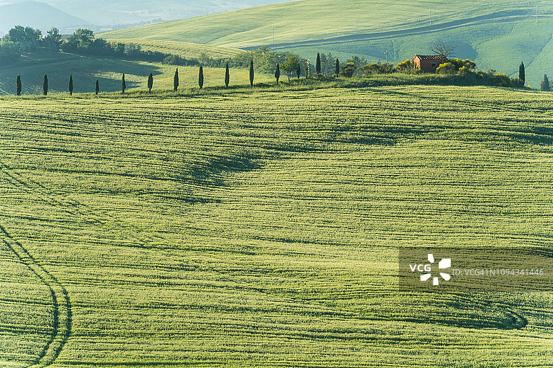 风景秀丽的托斯卡纳地区附近的皮恩扎托斯卡纳意大利图片素材